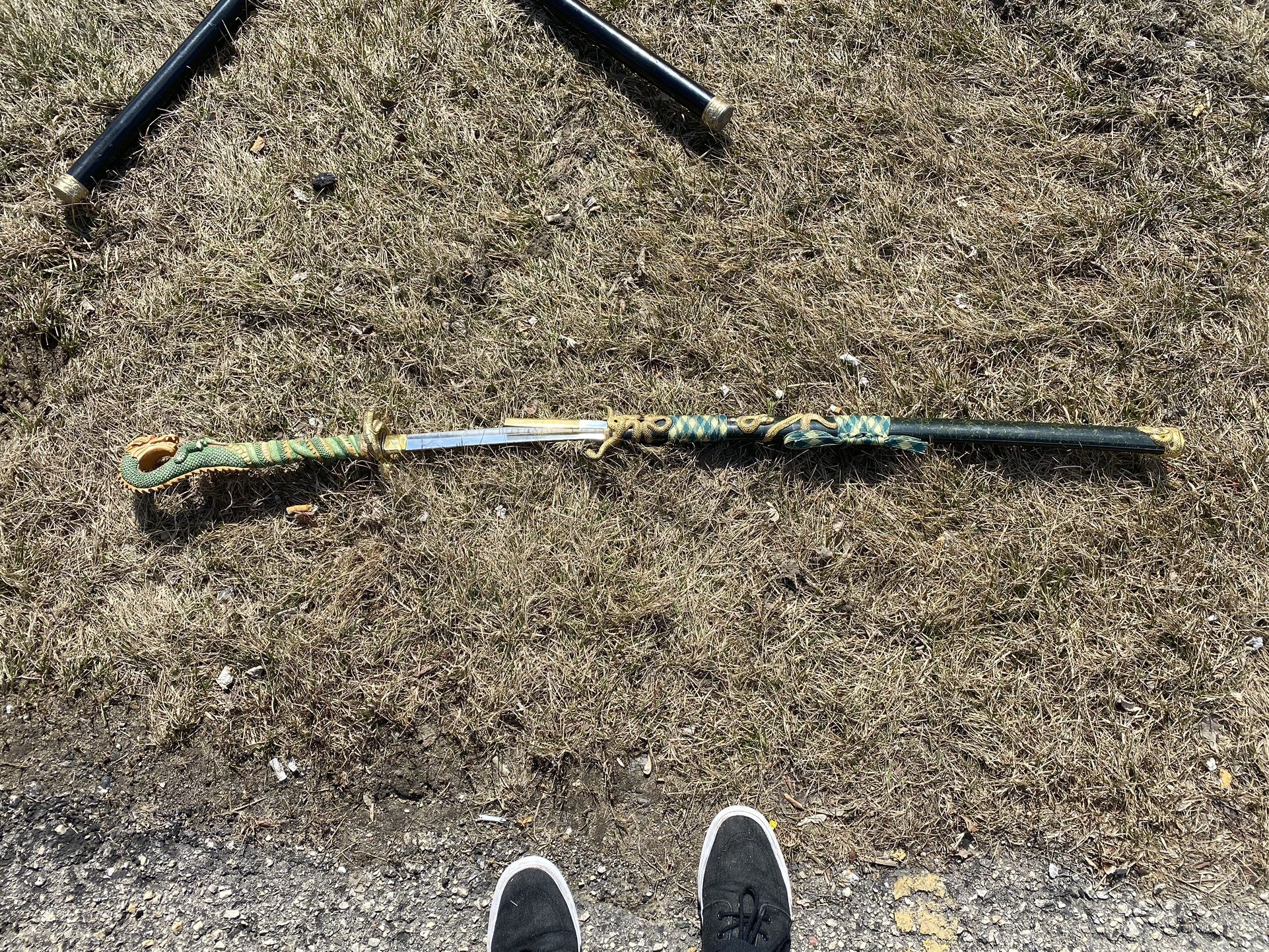 Dragon Sword