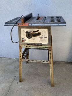125 Chicago Electrit tablesaw viegita pero trabaja súper bien