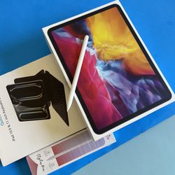 Apple iPad Pro 11” 2nd generation 128GB WiFi + Cellular / unlocked with keyboard and pencil 