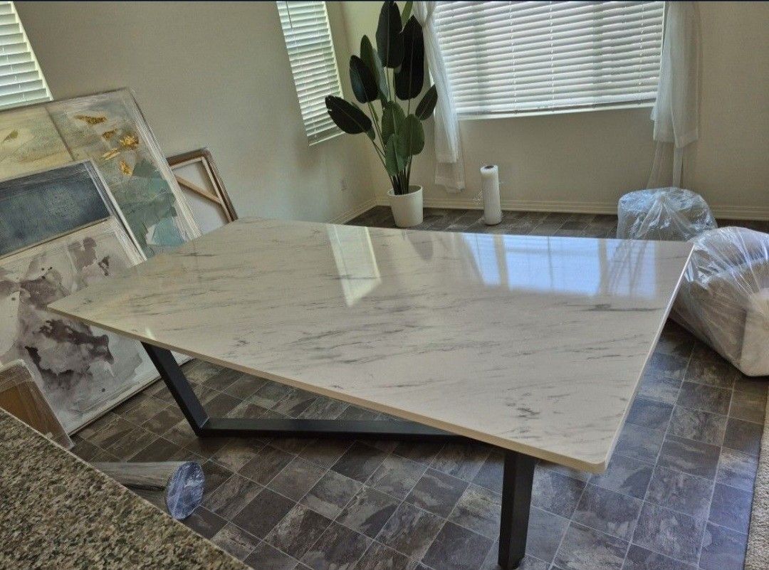 Faux Marble Table