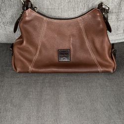 Dooney & Bourke