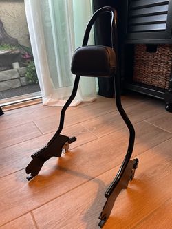 18-2026 Harley Davidson Softail Sissy Bar