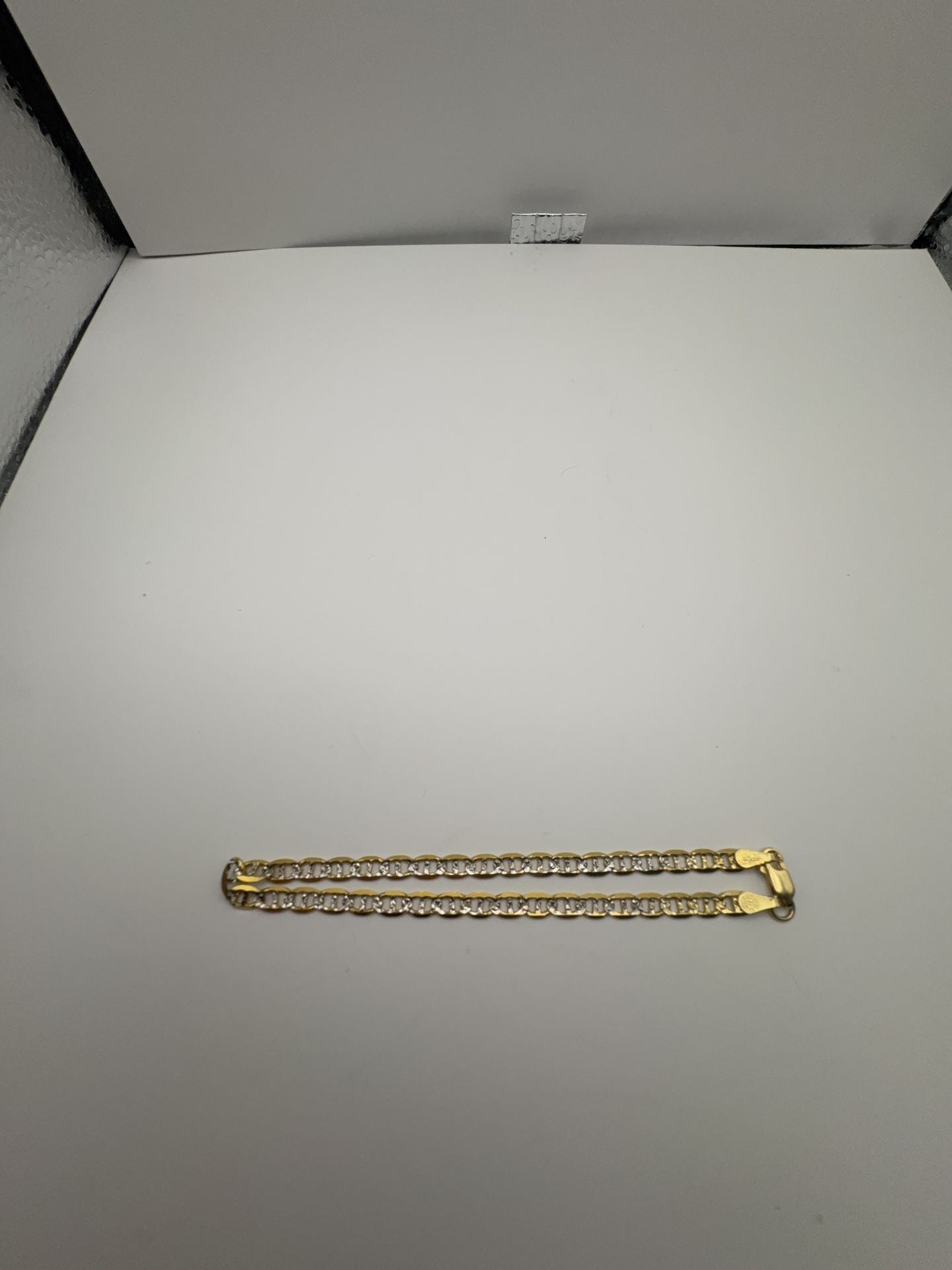 Yellow Gold 10kart Men’s Mariner Bracelets