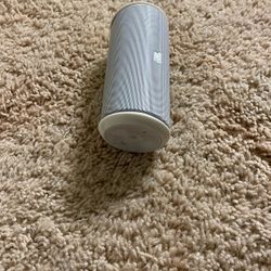 JBL Flip 2 Portable Wireless Bluetooth Speaker with Built-In Mic - White
