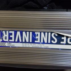 Pure sine inverter  3000watt with 6000watt surge