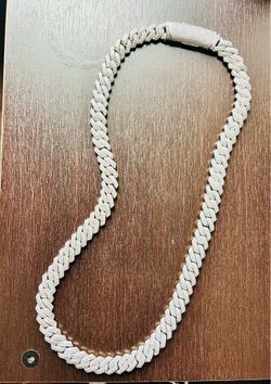 Cuban link chain- “24in x12mm”