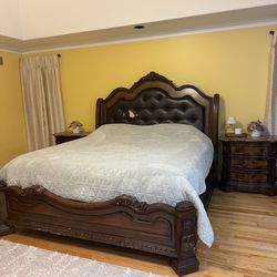 King Bedroom set Mattress included