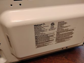 HAMILTON BEACH  0.9 cubic feet Microwave