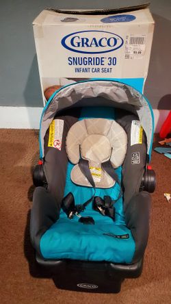 Graco Snugride Infant Car Seat With Base