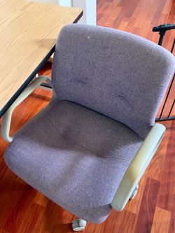 Gray Fabric Office Chair with Armrests