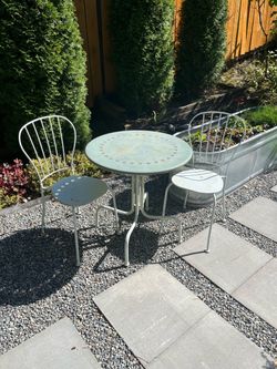Patio  Table & Chairs Bistro set
