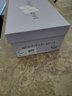Women Sneakers