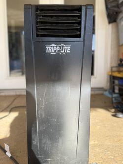 Tripp Lite SRCOOL12K portable air conditioner