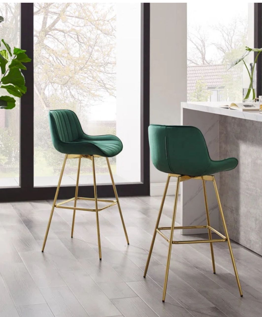 Swivel Bar Stool Like New