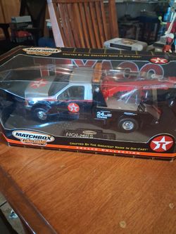 Matchbox collectibles Texaco Dodge Tow Truck brand new box has damage $25