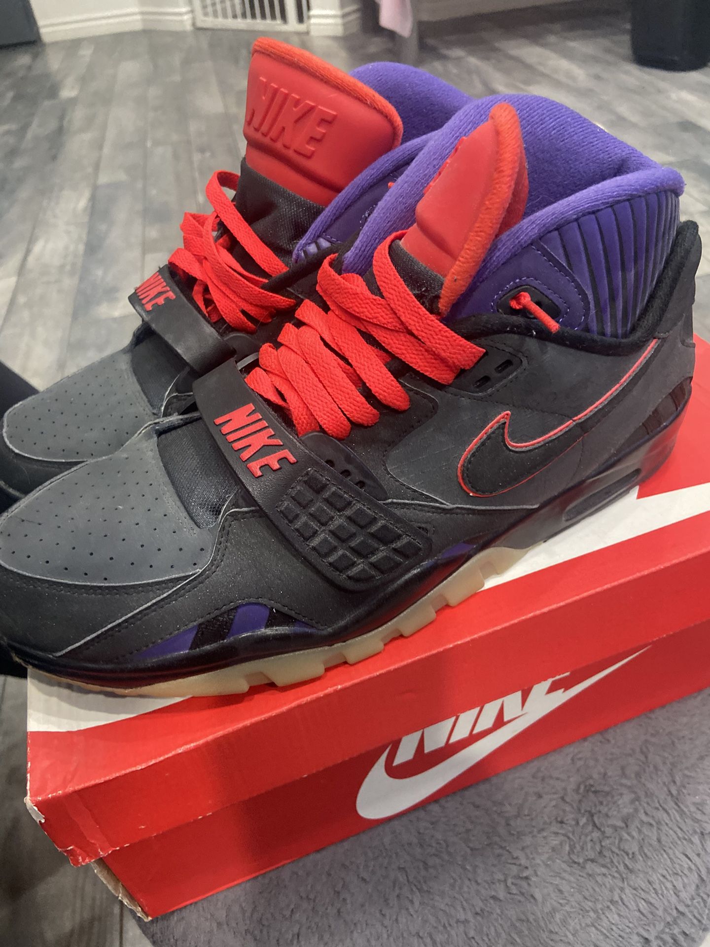 Special Transformer Air trainer NIKE SC ll Prime QS