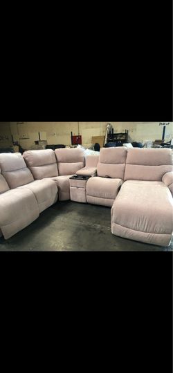 La Z boy Sectional