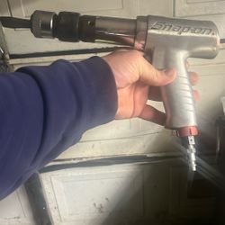 Snap on Air Hammer