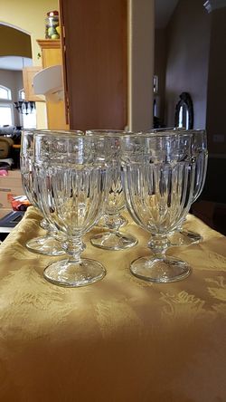 Set of 8 (16oz) Stemmed Glasses