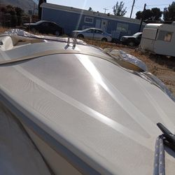 Boat With Trailer Attached For 300$