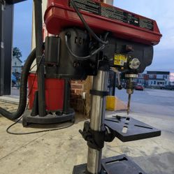 Skil 10" Drill Press