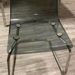 Set 3 Transparent Chairs Excellent Condition Sturdy 