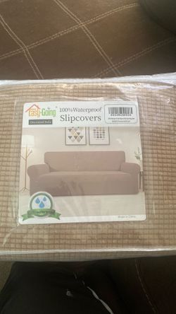 Easy going sofa slipcover