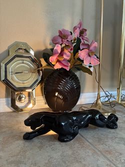 Vintage Crawling black ceramic panther TV lamp
