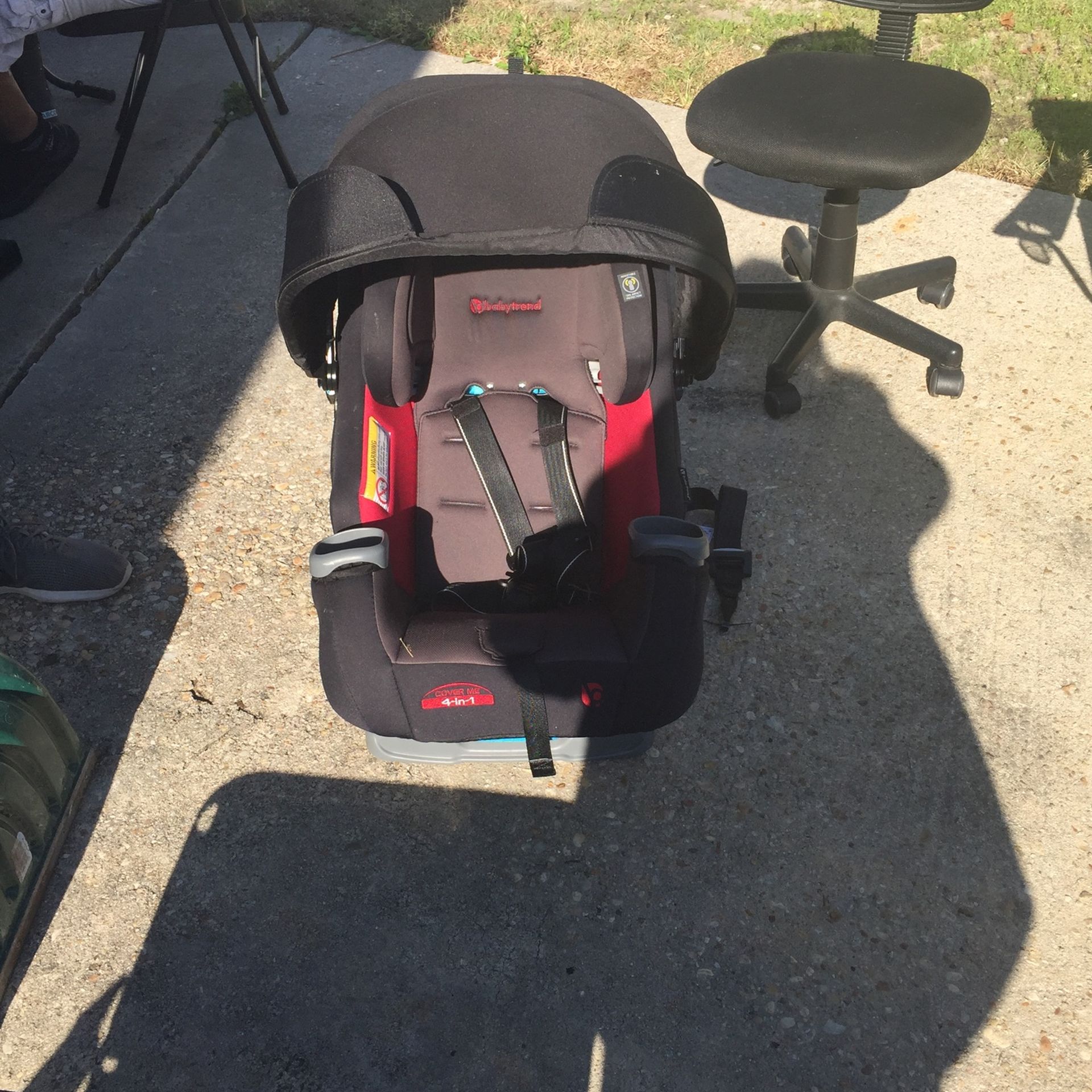 Car seat Four In One Expires 2032  Weight 4 To 100lbs Like New Used Very Ittle Red And Black Baby Trend Adjust Headrest And Reclines Three Positons