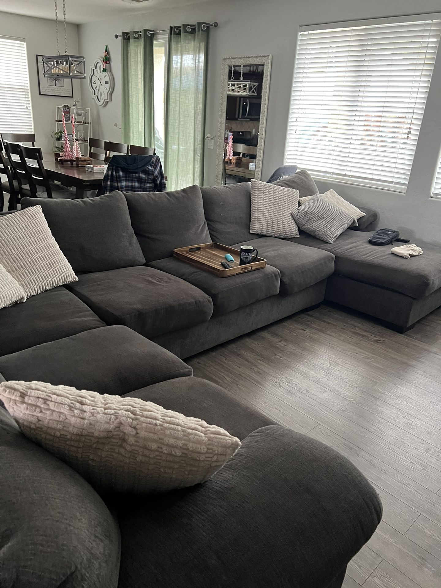 Sectional couch