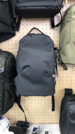 PGYTech OneGo Lite Backpack 22L Matte Black