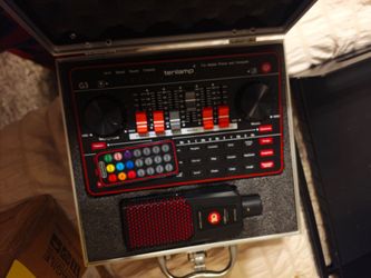 Console with microphone