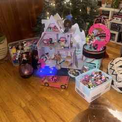 lol and OMG Dolls House, Plane and Much More Lot 