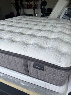 Clean King Size Luxury Mattress