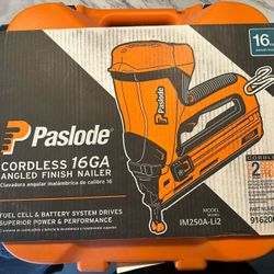 Lithium-Ion Battery 16-Gauge Angled Cordless Finished Air Tool Nailer