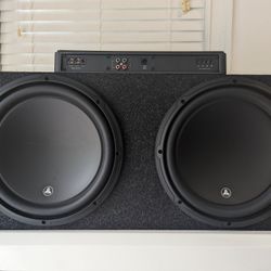 12 JL Audio Subs & Amp