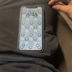 iPhone XR & iPhone 8plus 