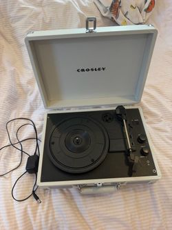 Crosby record player with two records