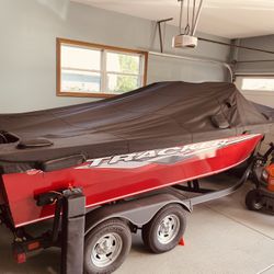 2020 19ft Bass Tracker 32 Hours On Engine