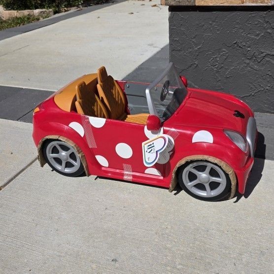 Minnie Mouse Sporty Red Coupe From Disney ily 4EVER