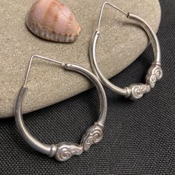 VINTAGE STERLING kissing ram EARRINGS