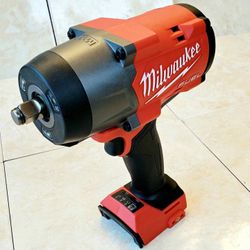 Milwaukee FUEL 18V 1/2in. High Torque Impact Wrench