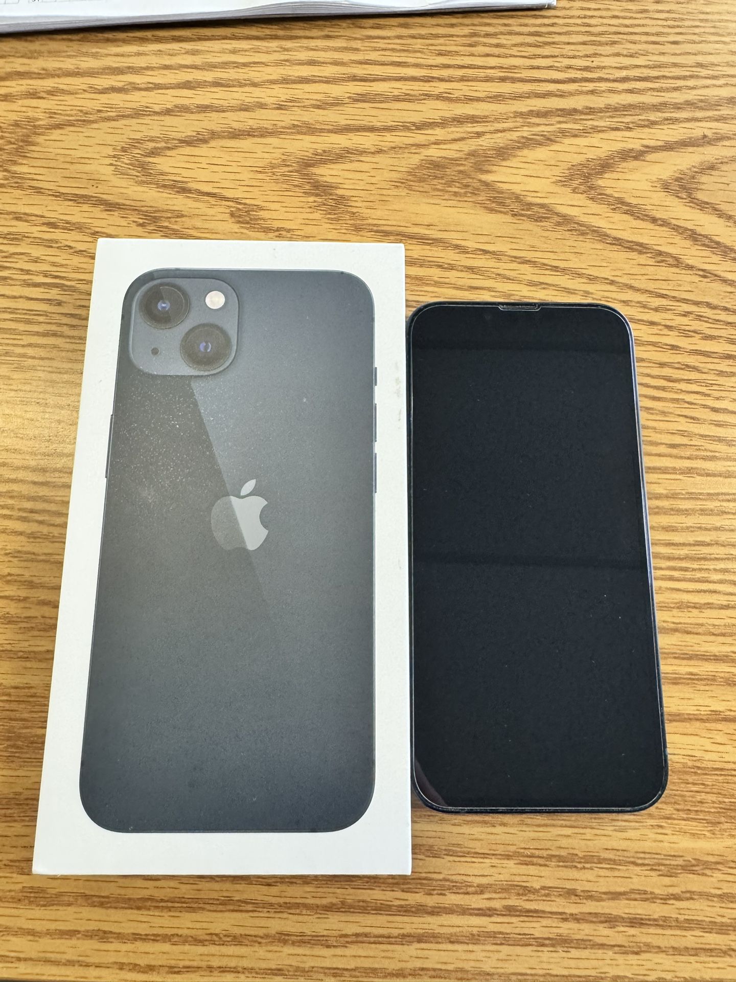 Apple iPhone 13 256GB Black T-mobile Clean