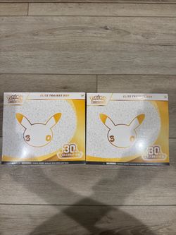 Pokemon TCG: 30th Anniversary Celebration Elite Trainer Box
