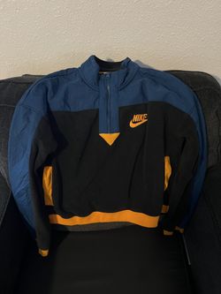 Nike women’s half zip