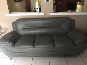 Chair & Couch