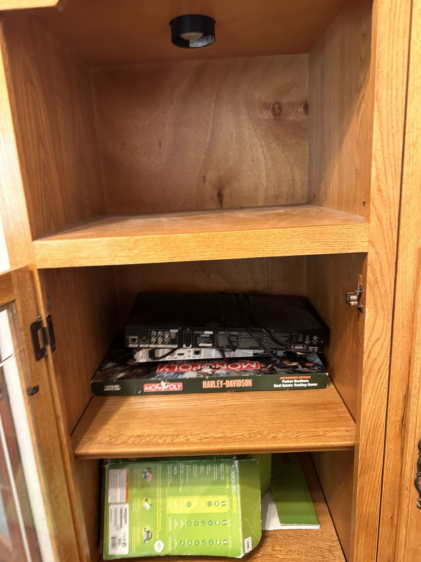 Solid Oak Hutch for Sale in Bakersfield, CA OfferUp
