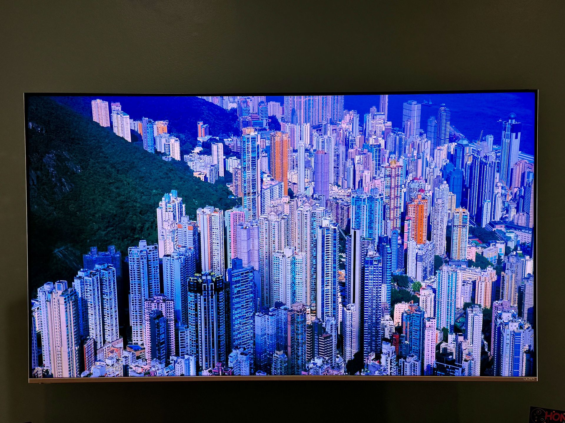 Vizio 65 inch Full Array Local Dimming (P65-F1). Dolby Vision.   Apple HomeKit support, AirPlay 2.