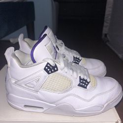 Jordan 4 Metallic Purple 