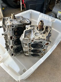 Cylinder heads for 3.5L Charger